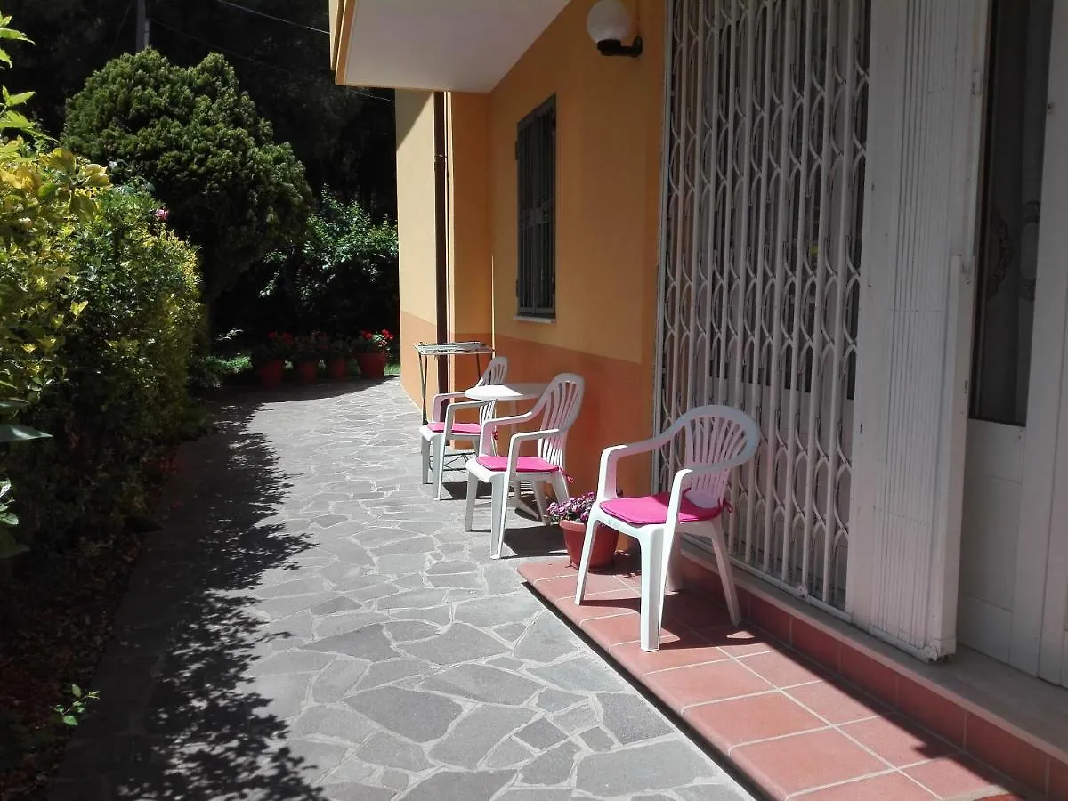 Appartamento Country Riccione 0*,  Italia